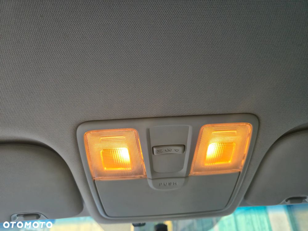 Kia Ceed 1.6 CRDi M - 24