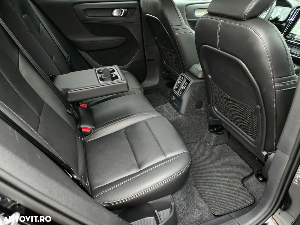 Volvo XC 40 T4 Recharge DKG Inscription - 18