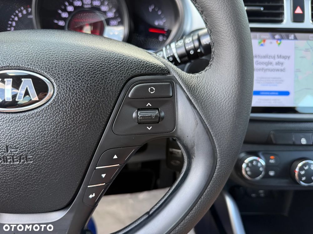 Kia Ceed 1.4 CVVT Dream Team Edition - 16