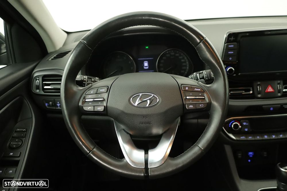 Hyundai i30 SW - 14