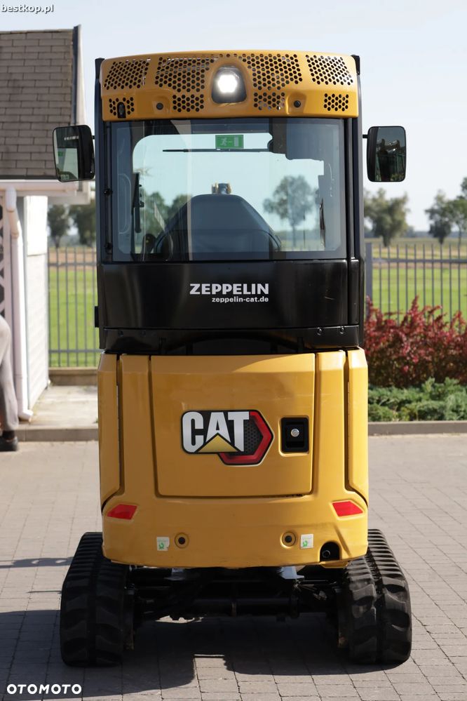 Caterpillar 301,6 - 6