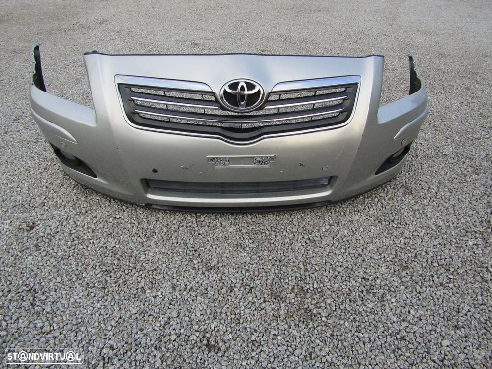 Para-choques  Toyota AVENSIS ano 2006 Original(ver descrição) - 1