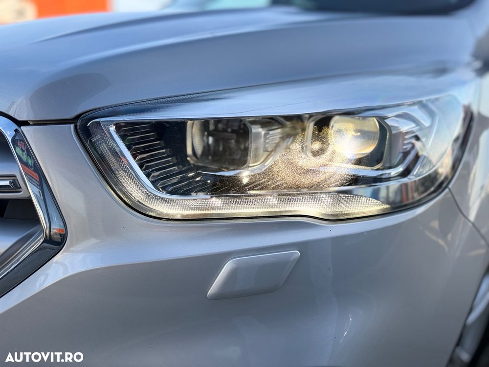 Ford Kuga 2.0 TDCi 4x4 Aut. Titanium - 34