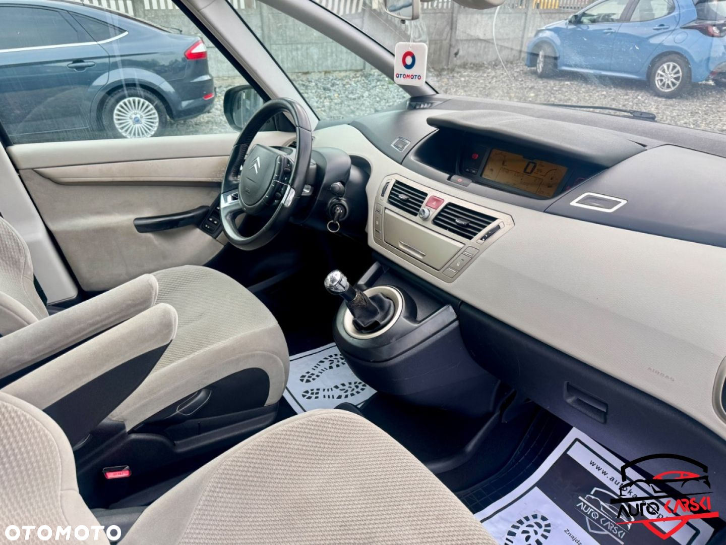 Citroën C4 Grand Picasso - 15
