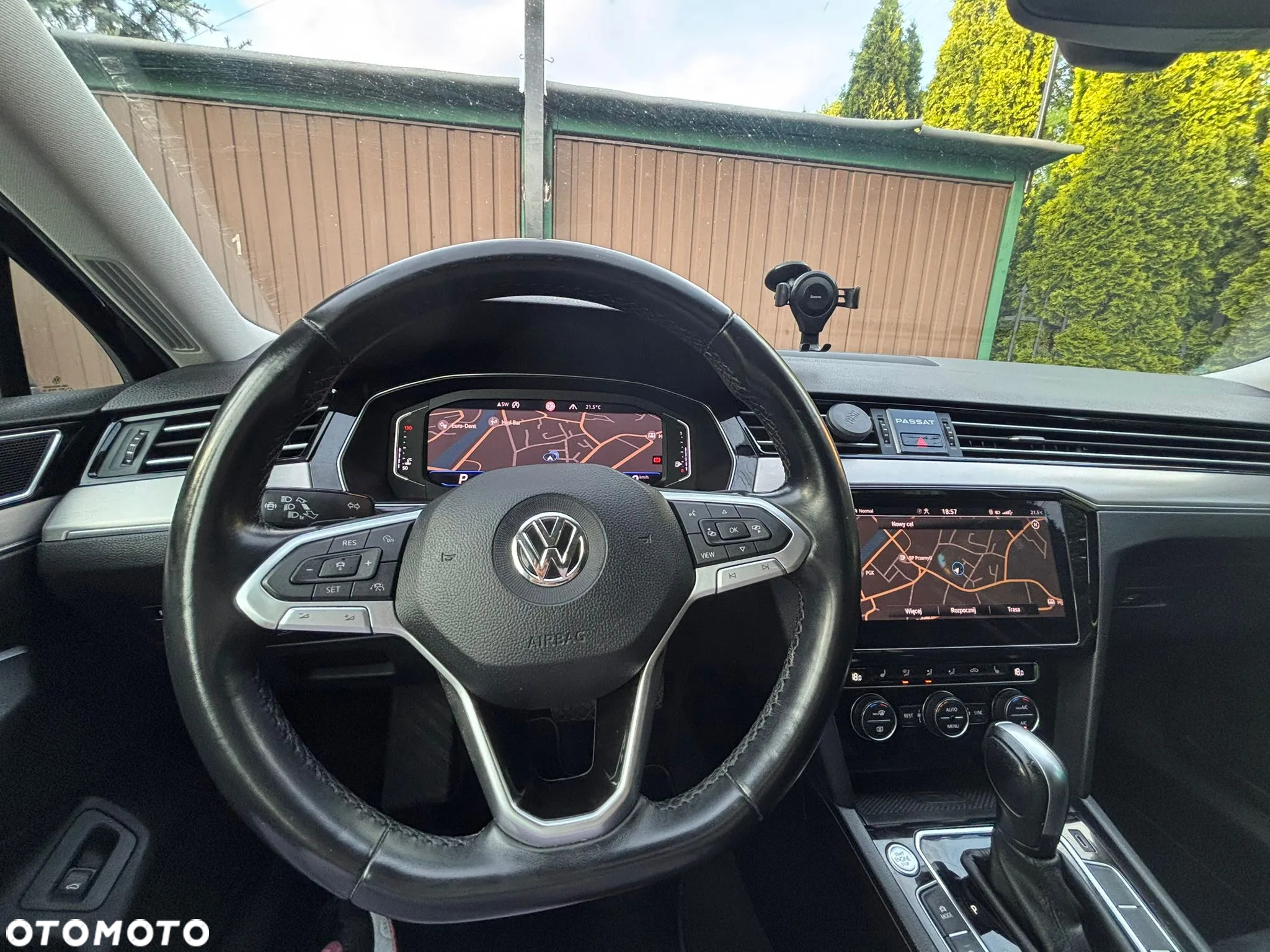 Volkswagen Passat 2.0 TDI Elegance DSG - 19