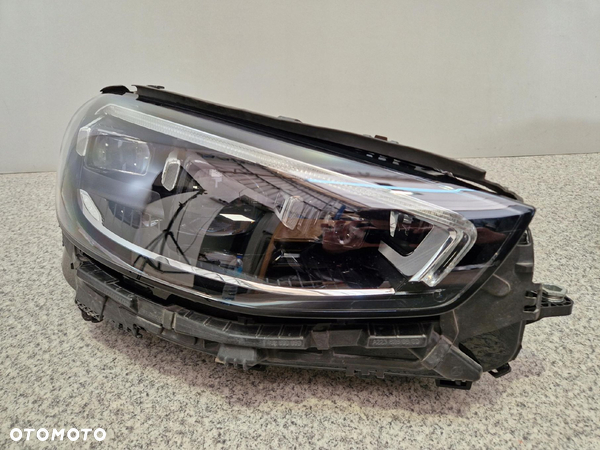 MERCEDES S KLASA W223 LAMPA PRZEDNIA PRAWA MULTIBEAM LED