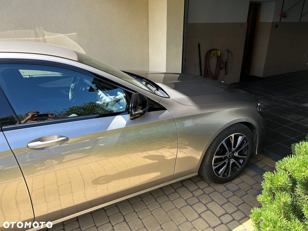 Mercedes-Benz Klasa E - 8