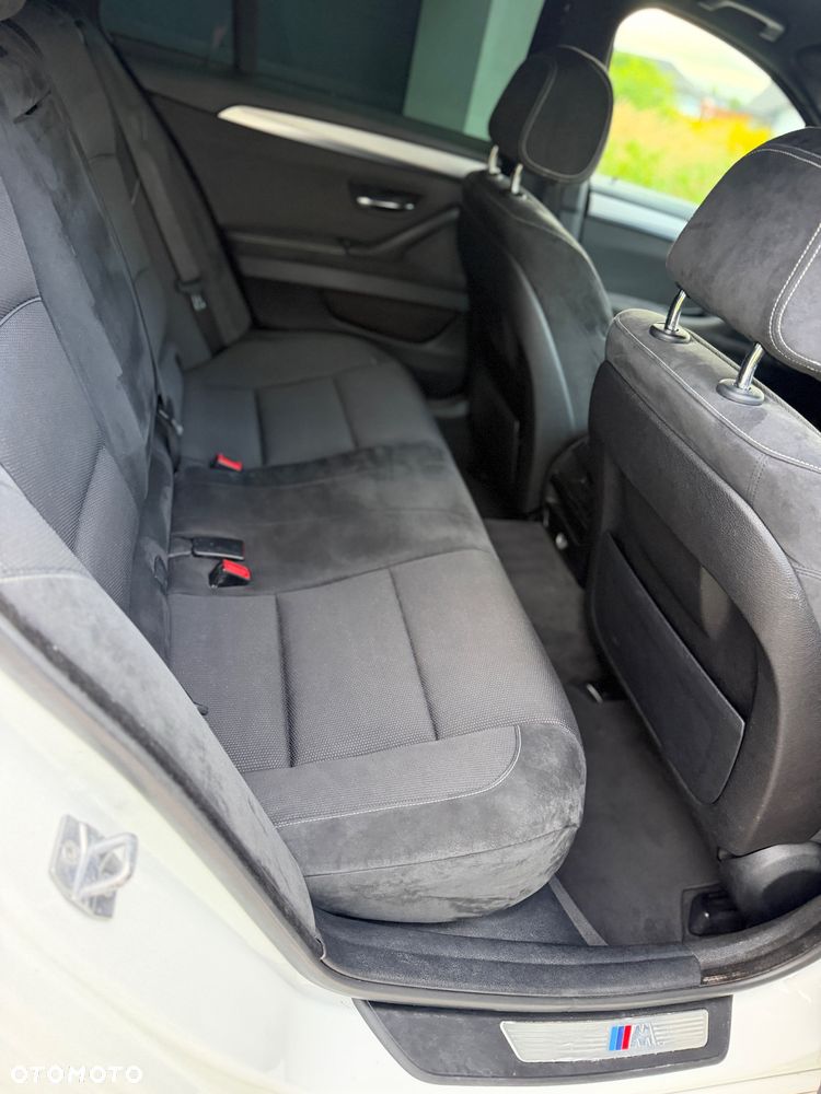 BMW Seria 5 520d Sport-Aut - 20