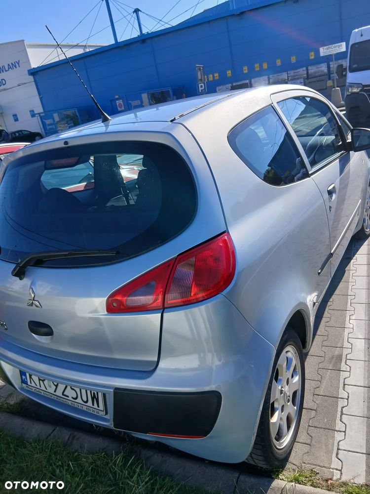 Mitsubishi Colt - 3