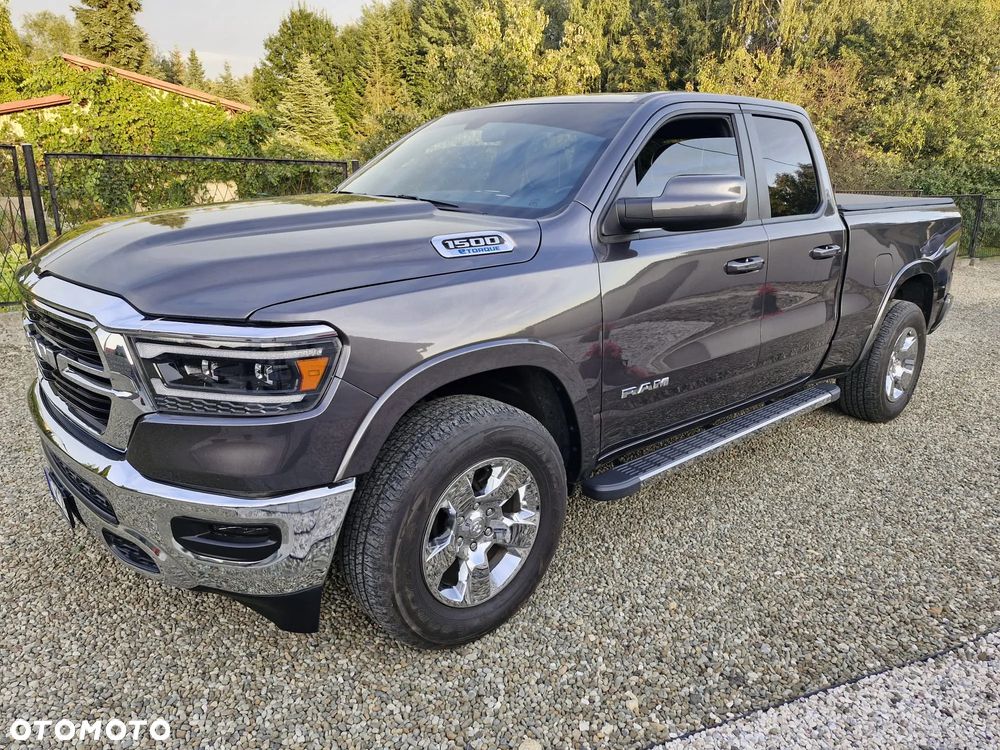 RAM 1500 5.7 Quad Cab Longbed Laramie Chrome