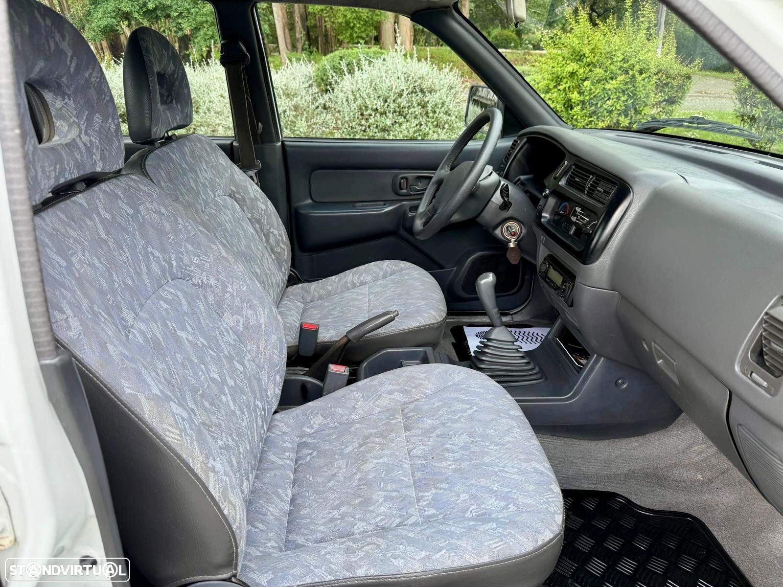 Mitsubishi L200 2.5 TD CD CM - 6