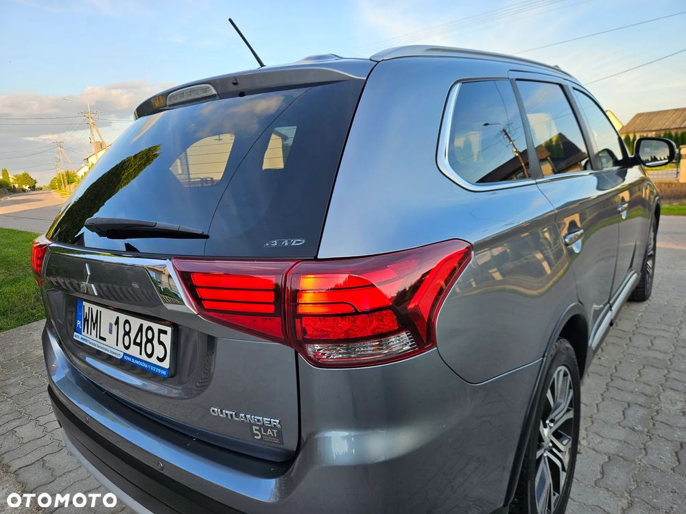 Mitsubishi Outlander 2.0 Intense Comfort 4WD CVT - 16