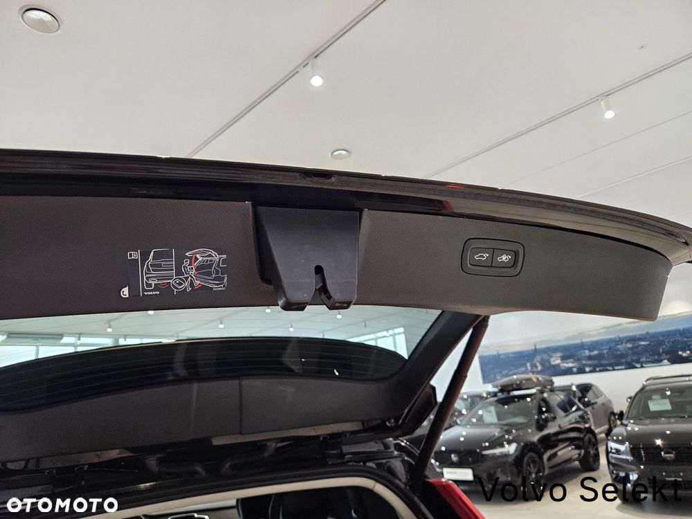 Volvo XC 90 - 37
