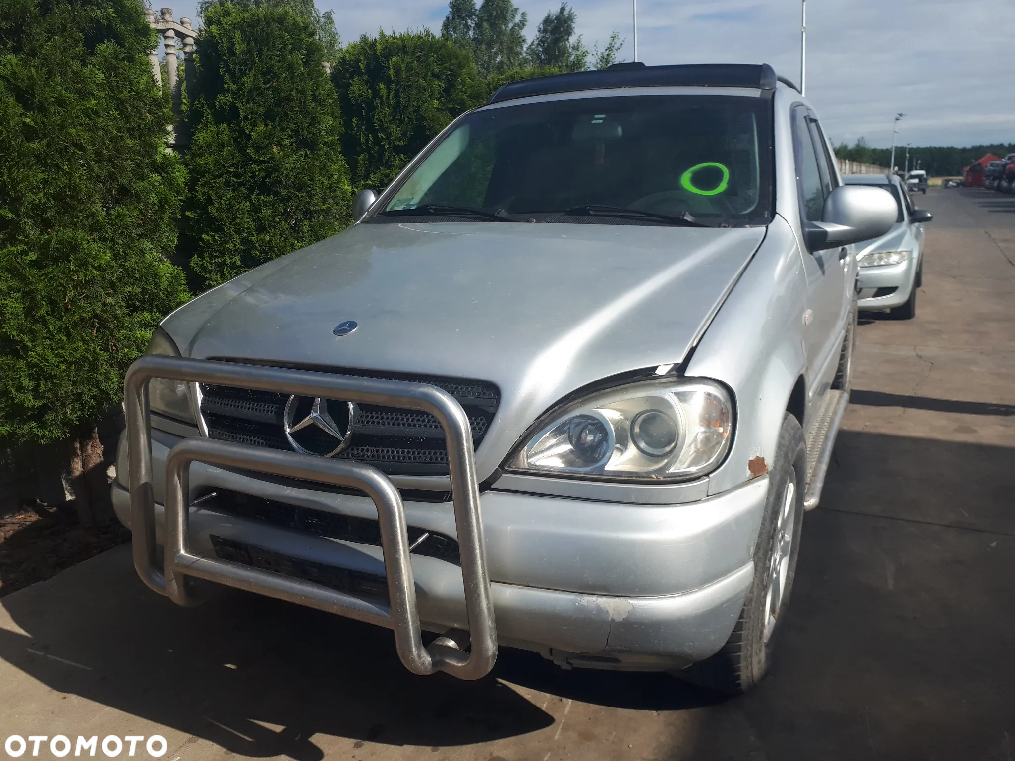 MERCEDES ML W163 97-01 3.2 V6 MECHANIZM WYCIERACZEK SILNICZEK - 12