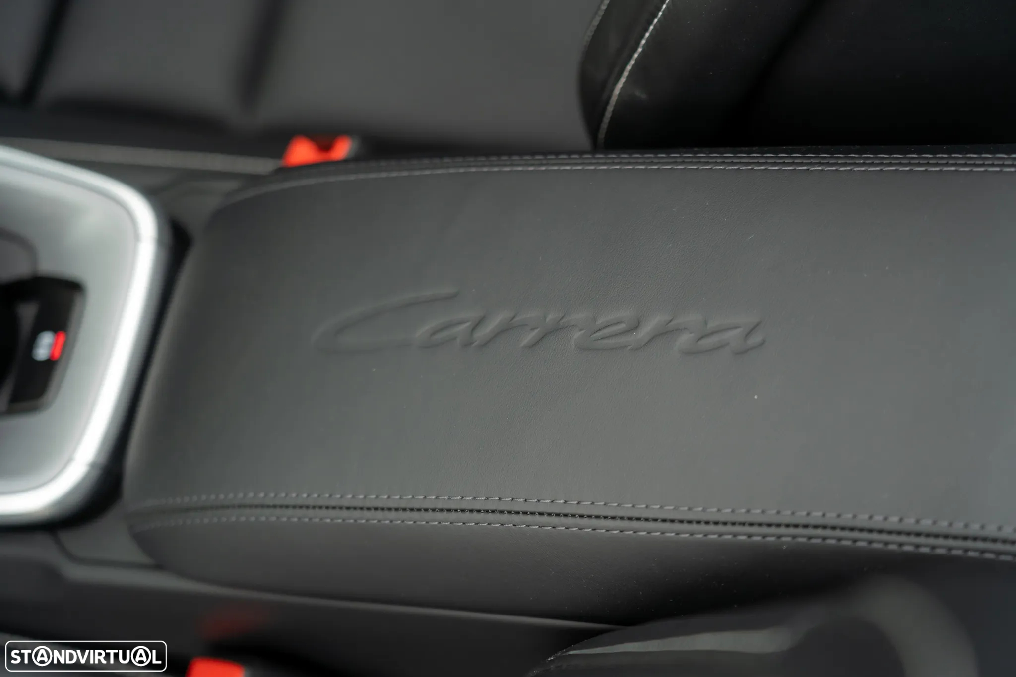 Porsche 911 (992) Carrera - 17