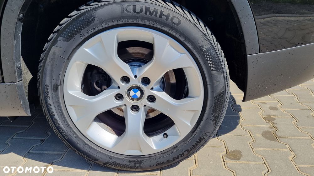 BMW X1 sDrive18i Sport Line - 12