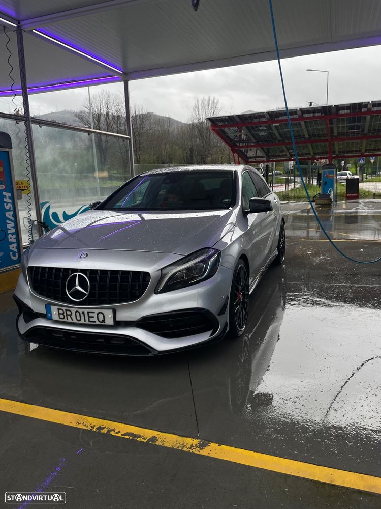 Mercedes-Benz A 45 AMG 4Matic Speedshift 7G-DCT - 2