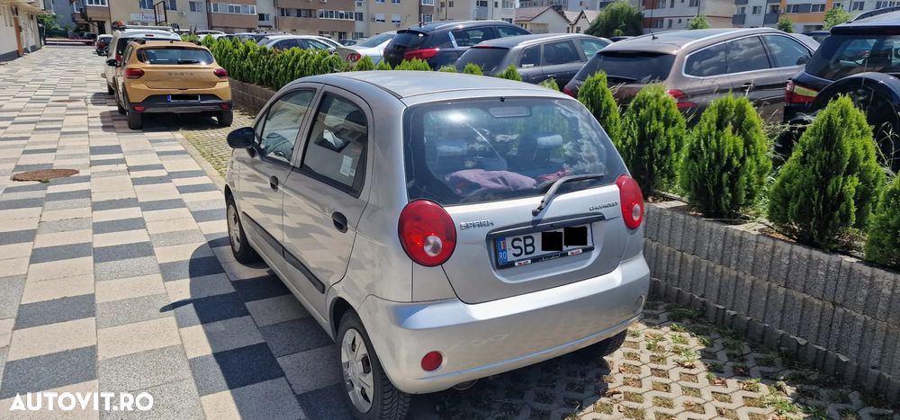 Chevrolet Spark - 2