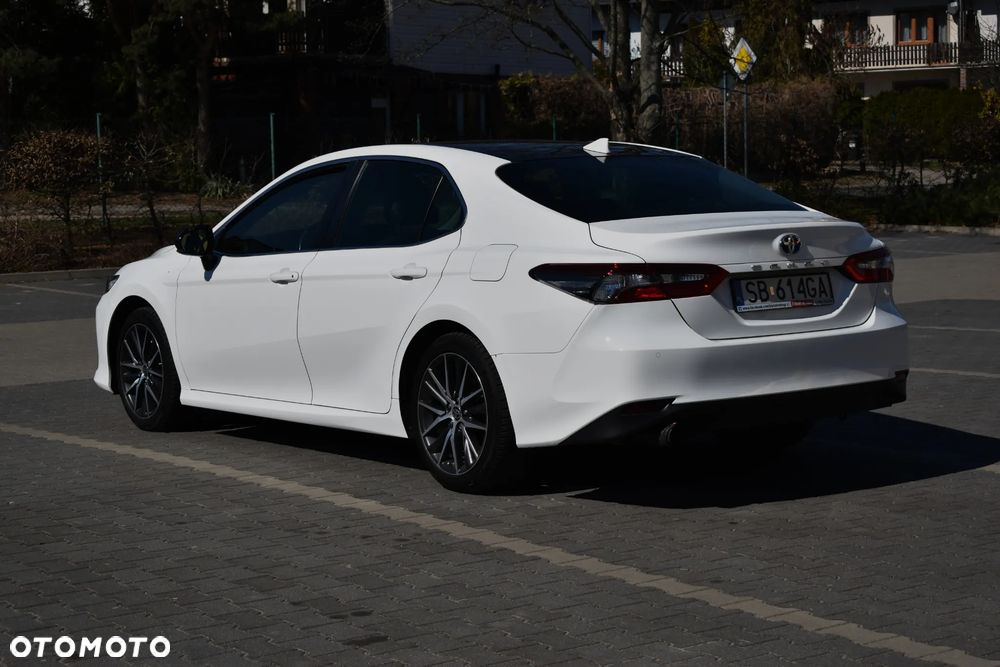 Toyota Camry 2.5 Hybrid Comfort CVT - 8