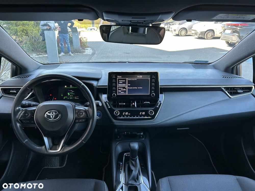 Toyota Corolla - 11