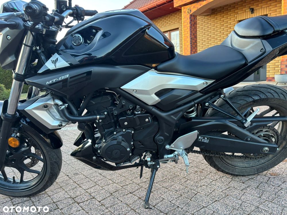 Yamaha MT - 2