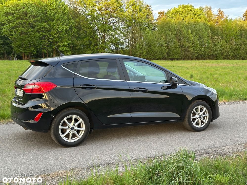 Ford Fiesta 1.0 EcoBoost Titanium - 4