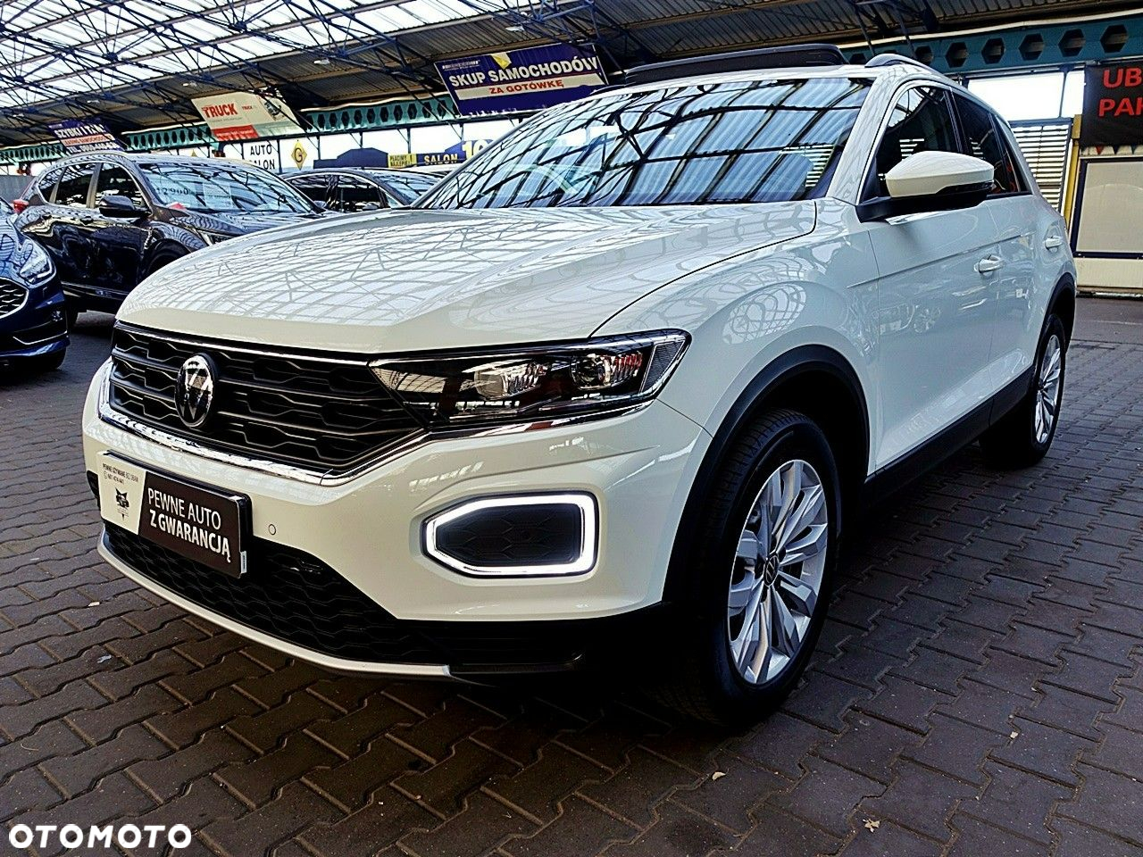 Volkswagen T-Roc - 11