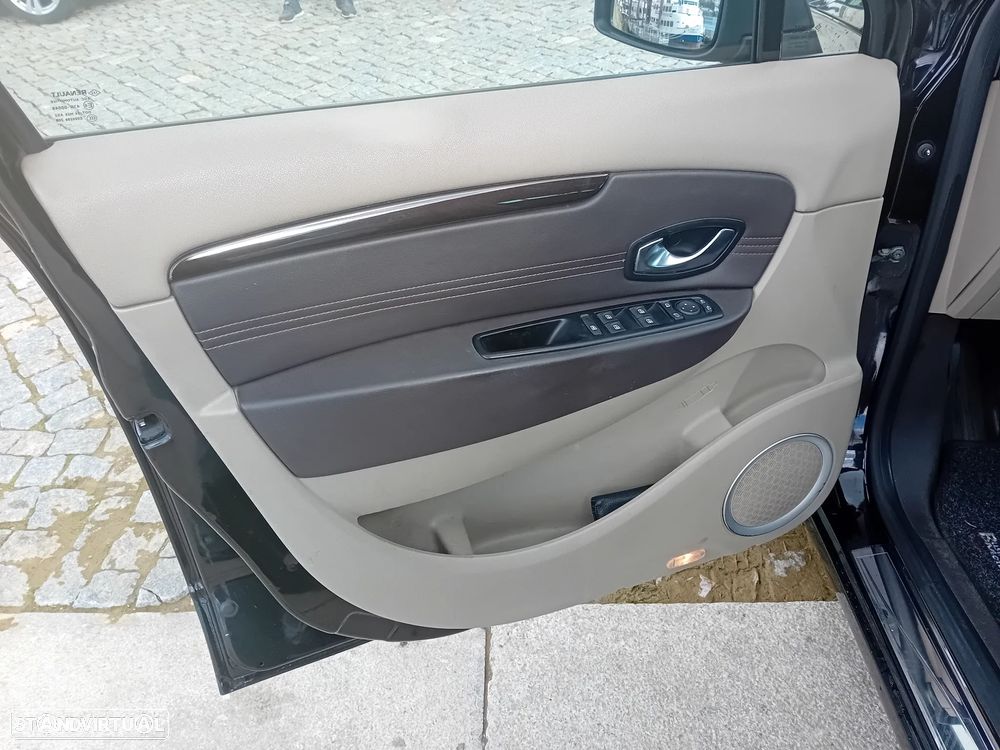 Renault Grand Scénic 1.5 dCi Dynamique S 7L - 11