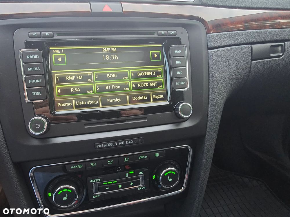 Skoda Superb 2.0 TDI 4x4 Elegance - 34