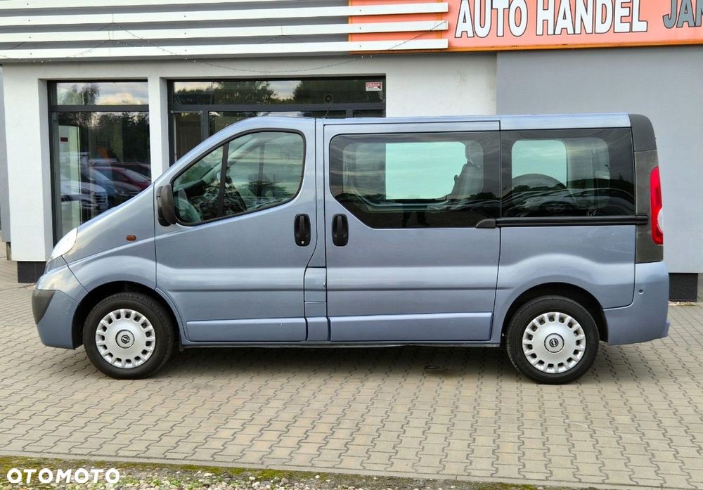 Opel Vivaro - 13