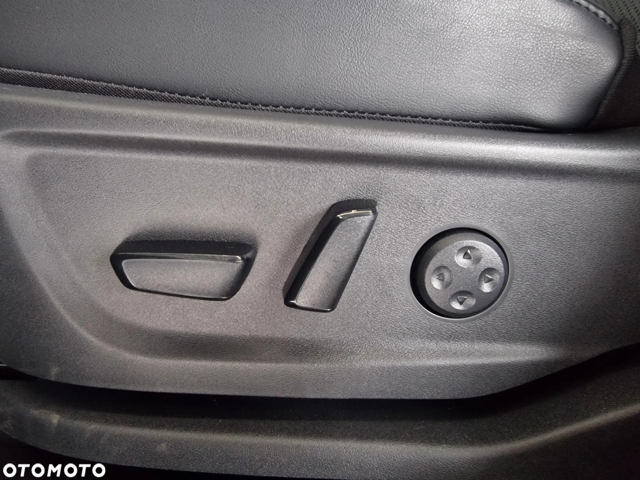Nissan Ariya 87kWh Evolve - 15