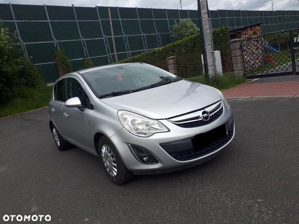 Opel Corsa 1.2 16V Edition / Active - 1