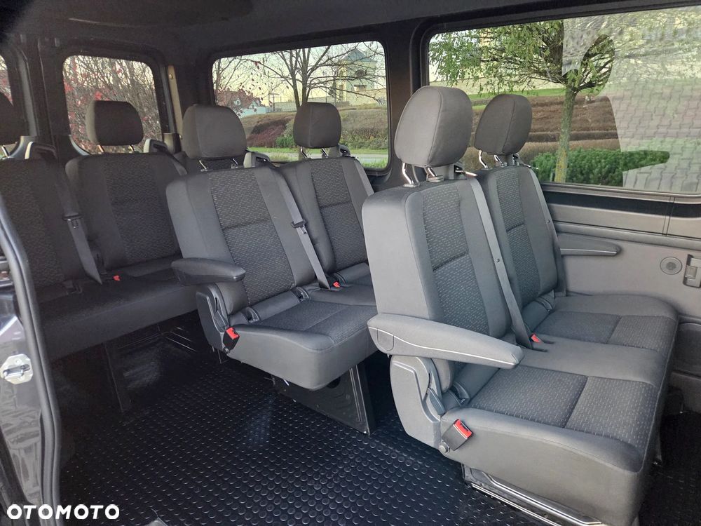 Mercedes-Benz Sprinter - 17