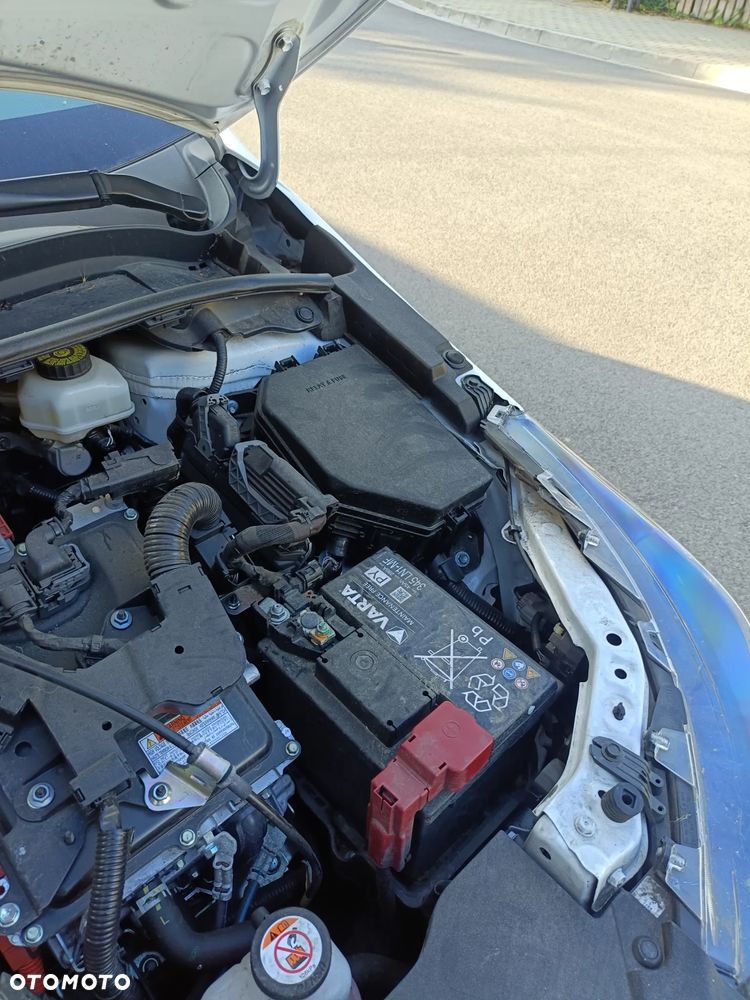 Toyota Corolla 1.8 Hybrid Comfort - 27
