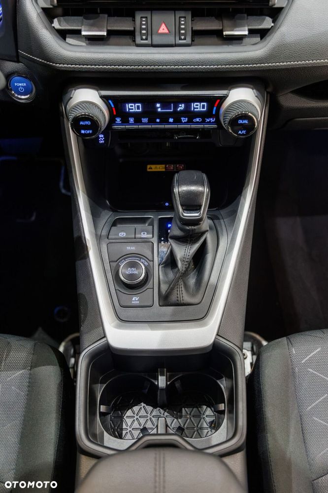 Toyota RAV4 2.5 Hybrid Comfort 4x4 - 30