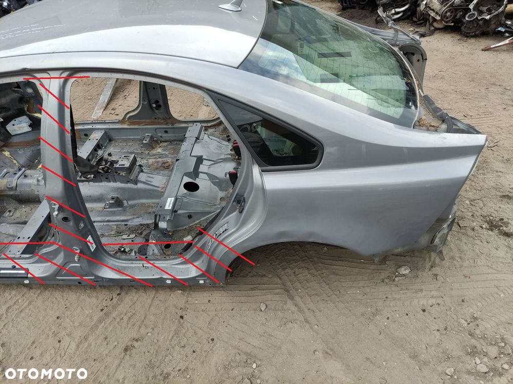 ĆWIARTKA PRAWY + LEWY TYŁ VOLVO S40 II - 3