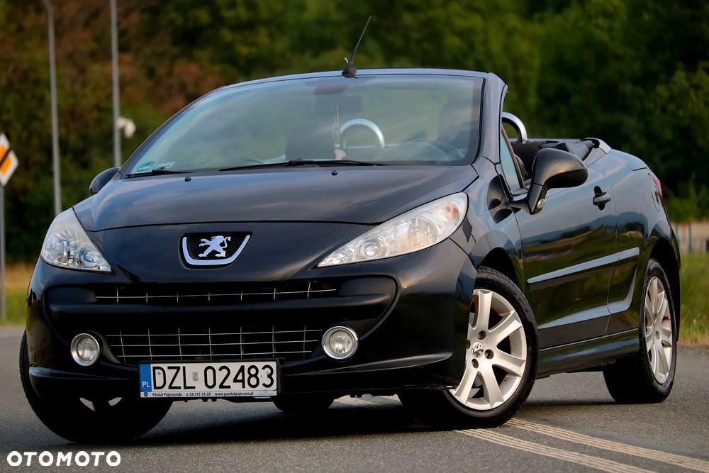 Peugeot 207 CC - 16