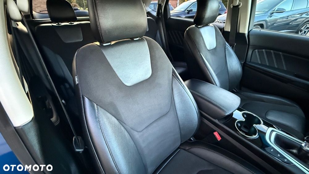 Ford Edge - 27
