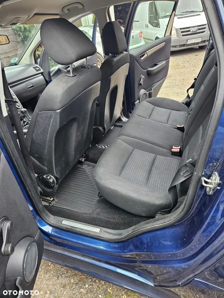 Mercedes-Benz Klasa B 180 CDI - 13