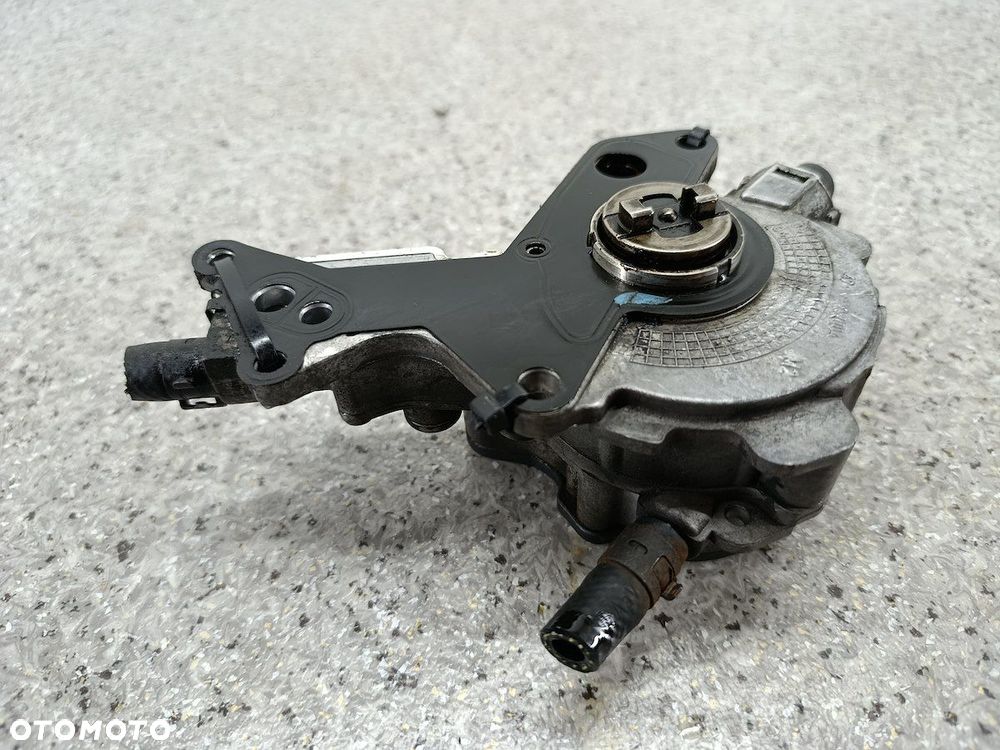 POMPA VACUM VW POLO IV FL 9N 038145209H LUK 1.4 TDI - 4