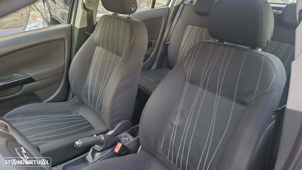 Opel Corsa 1.2 16V Enjoy - 9