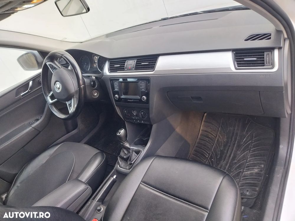 Skoda RAPID 1.6 TDI Style - 8