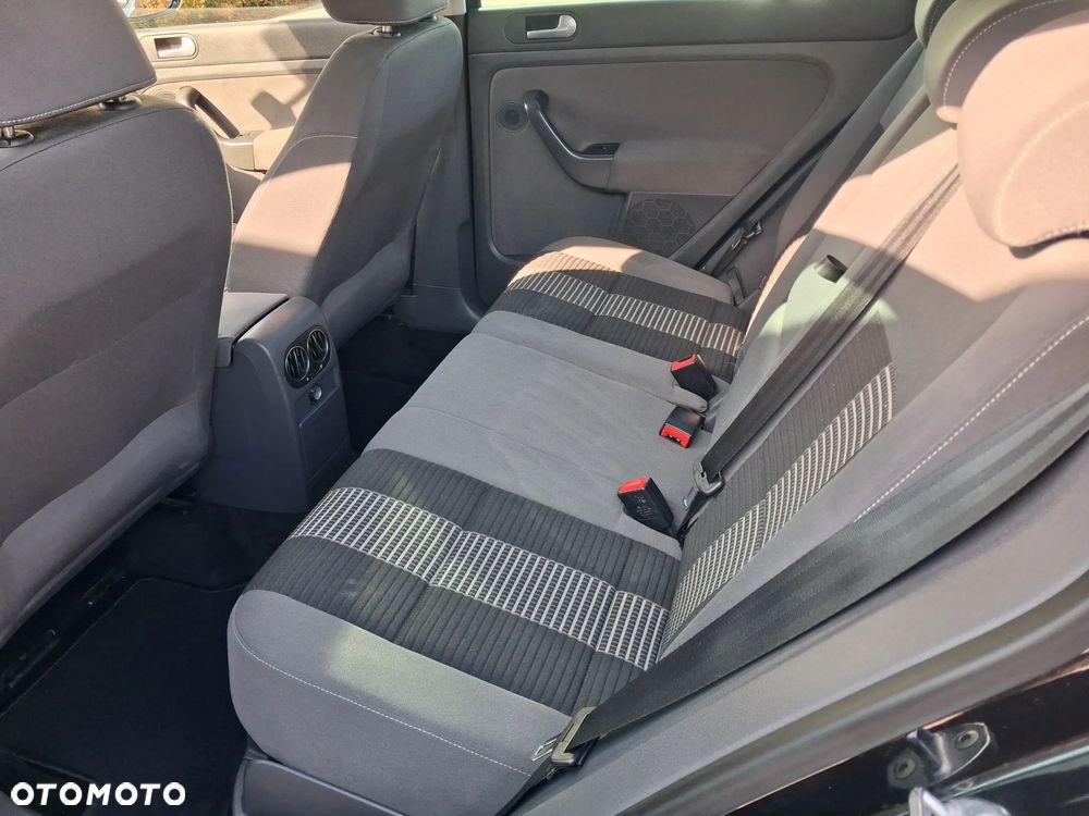 Volkswagen Golf Plus 1.9 TDI United - 11