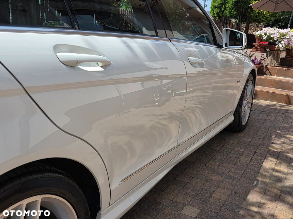 Mercedes-Benz Klasa C 180 BlueEFFICIENCY Avantgarde - 20