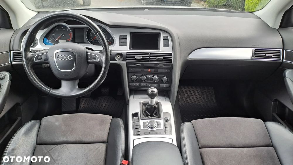 Audi A6 Avant 2.0 TDI - 12