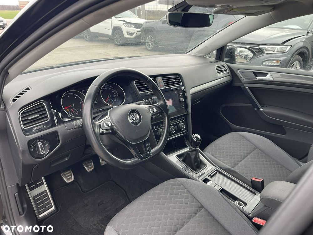 Volkswagen Golf 1.6 TDI SCR Join - 9