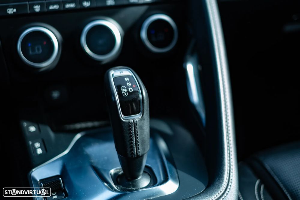 Jaguar E-Pace D150 AWD Aut. R-Dynamic HSE - 18