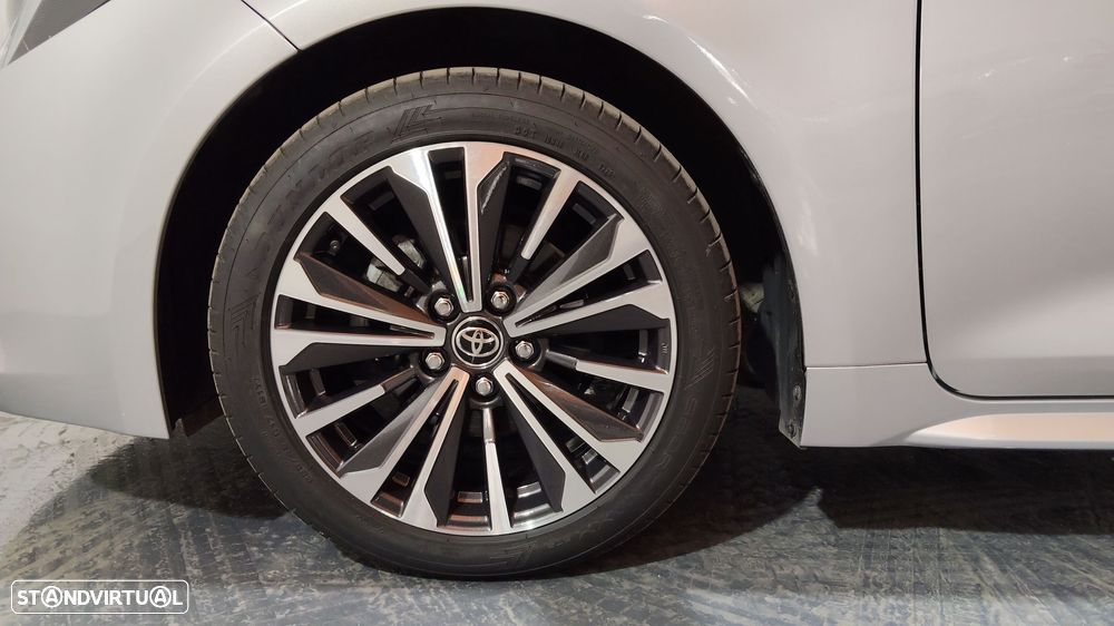 Toyota Corolla Touring Sports 1.8 Hybrid Comfort Plus - 16