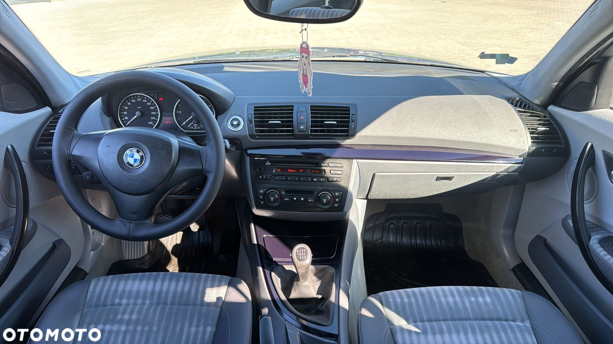 BMW Seria 1 120d - 8