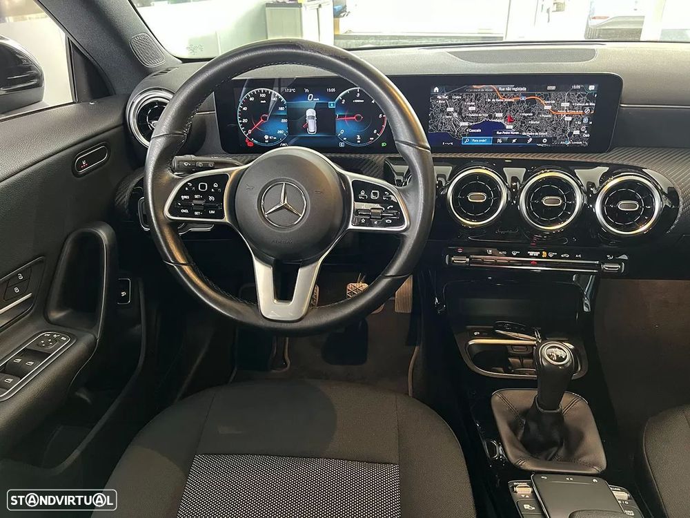 Mercedes-Benz CLA 180 d Shooting Brake Business Solutions - 9